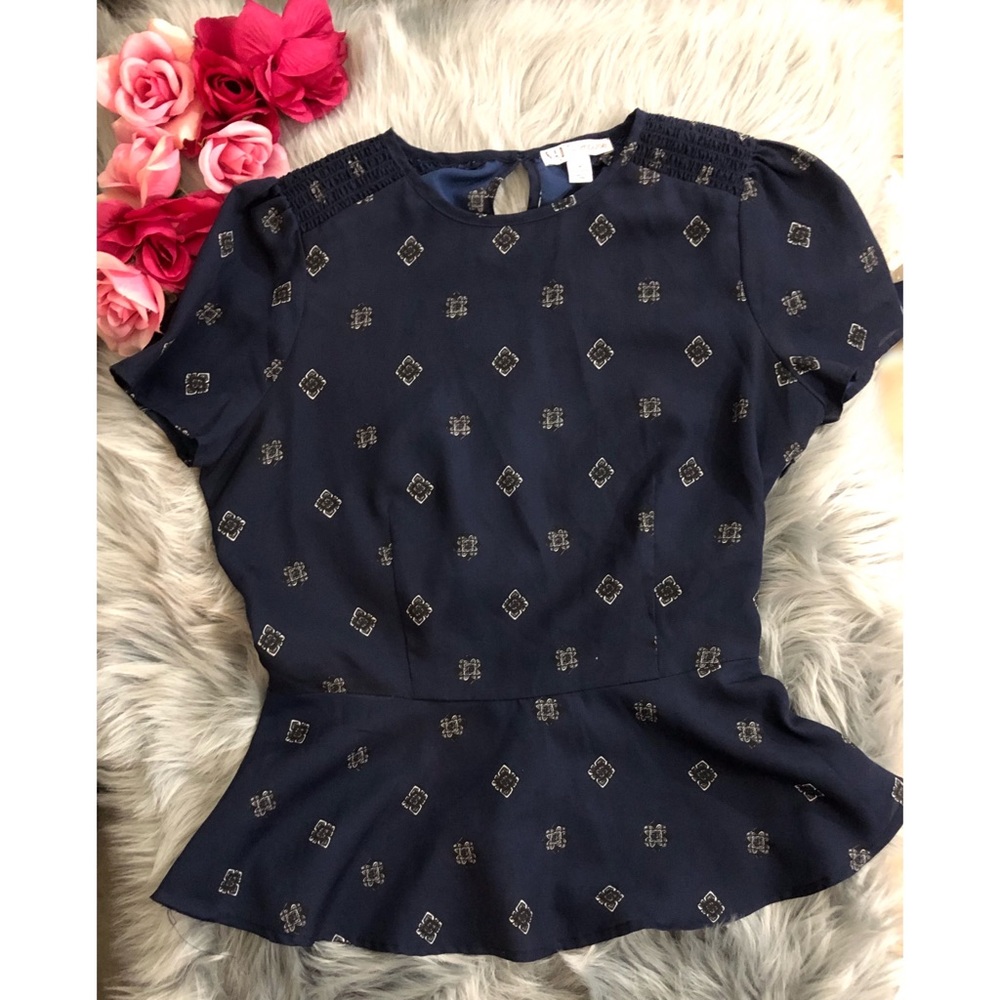 Made For Impulse Blue Floral Peplum Top Size M